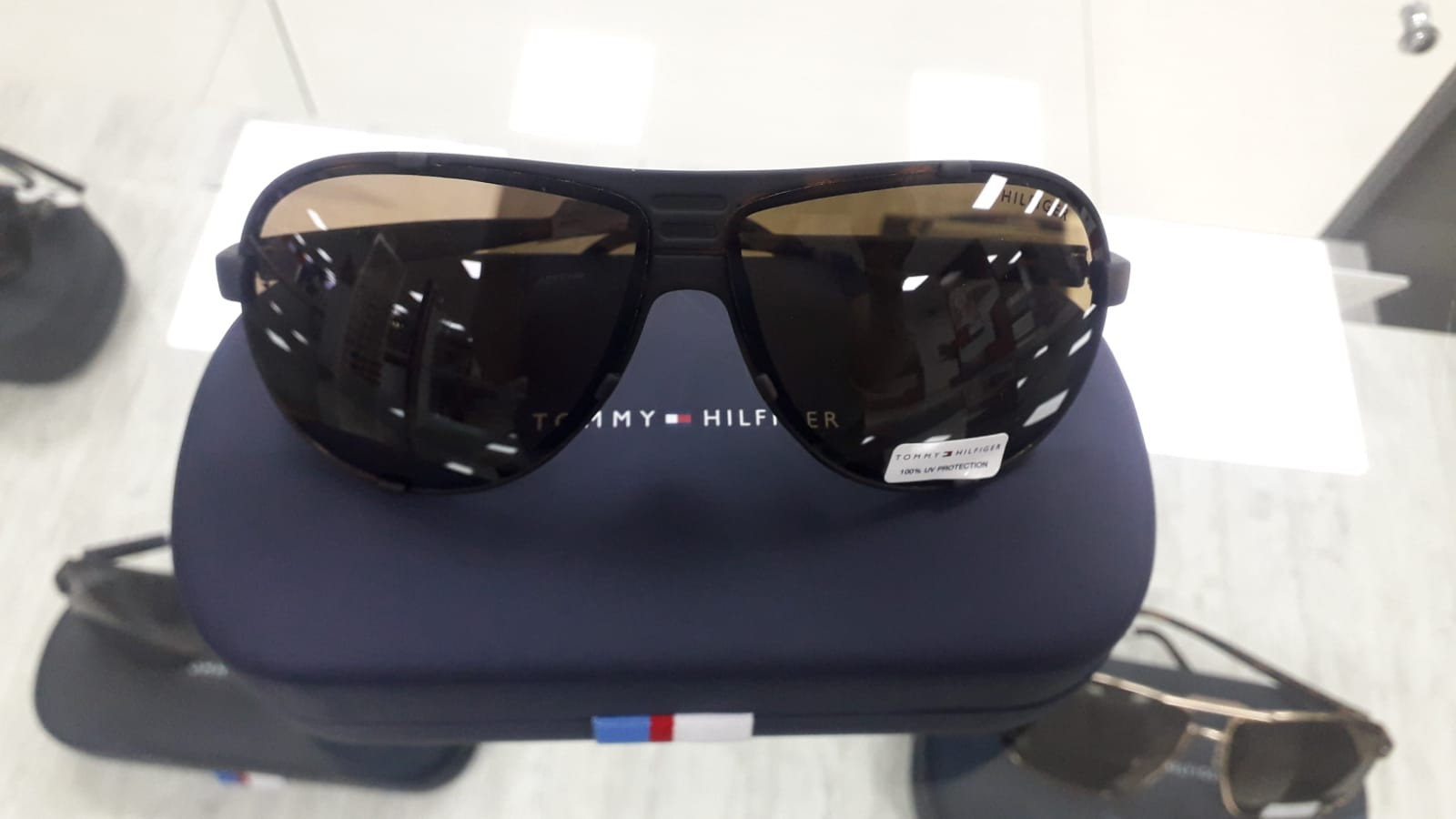 Óculos Tommy Hilfiger Masculino Draco OM521 Matte Rubberize - 66396468-000-873-STD