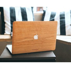 Capa Woodcessories MacBook Air 13" Ecoskin Macbook Cover Cherry - 4260382631636 - Imagem 1