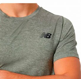 Camiseta New Balance Masculino Tenacity Tee L Cinza/Verde - MT11095DO1 - Imagem 3