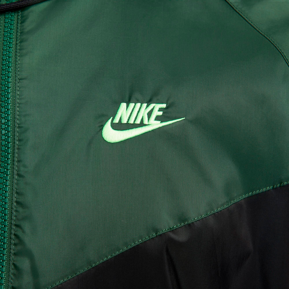 Casaco Nike Masculino Sportswear Windrunner L - Black Spruce DA0001-016 4 5 9