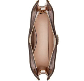 Bolsa Guess Meridian Hobo SG877802 Dove Logo - Imagem 4