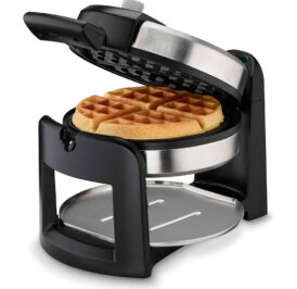Wafleira Belga Cuisinart WAF-F30NAS 4 Fatias Redonda Giratória 1000W Inoxidável 110V - Imagem 3
