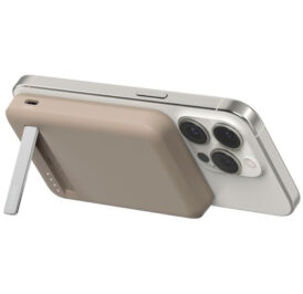 Carregador Portátil Magnético Belkin BoostCharge Pro 5K Areia - BPD006JQSD - Imagem 2